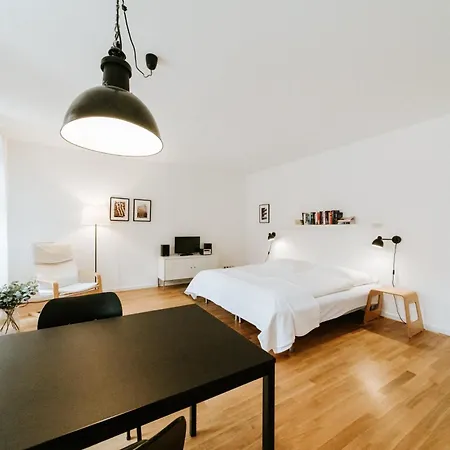 Josty Brauerei Apartman *